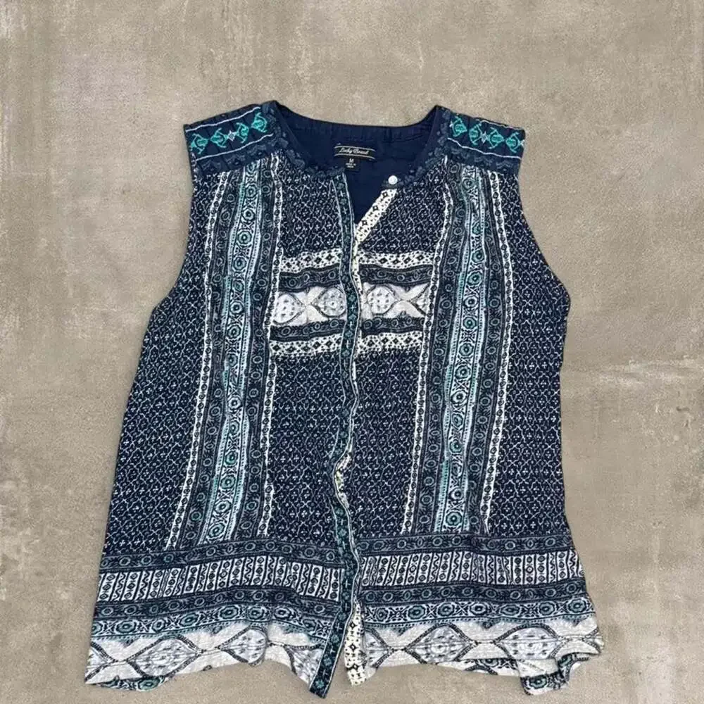 Lucky Brand Embroidered Sleeveless Button Down Boho Top - Picture 1 of 5